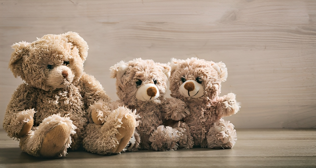 Teddy Bears and Valentine's Day: Why They Make Great Gifts
