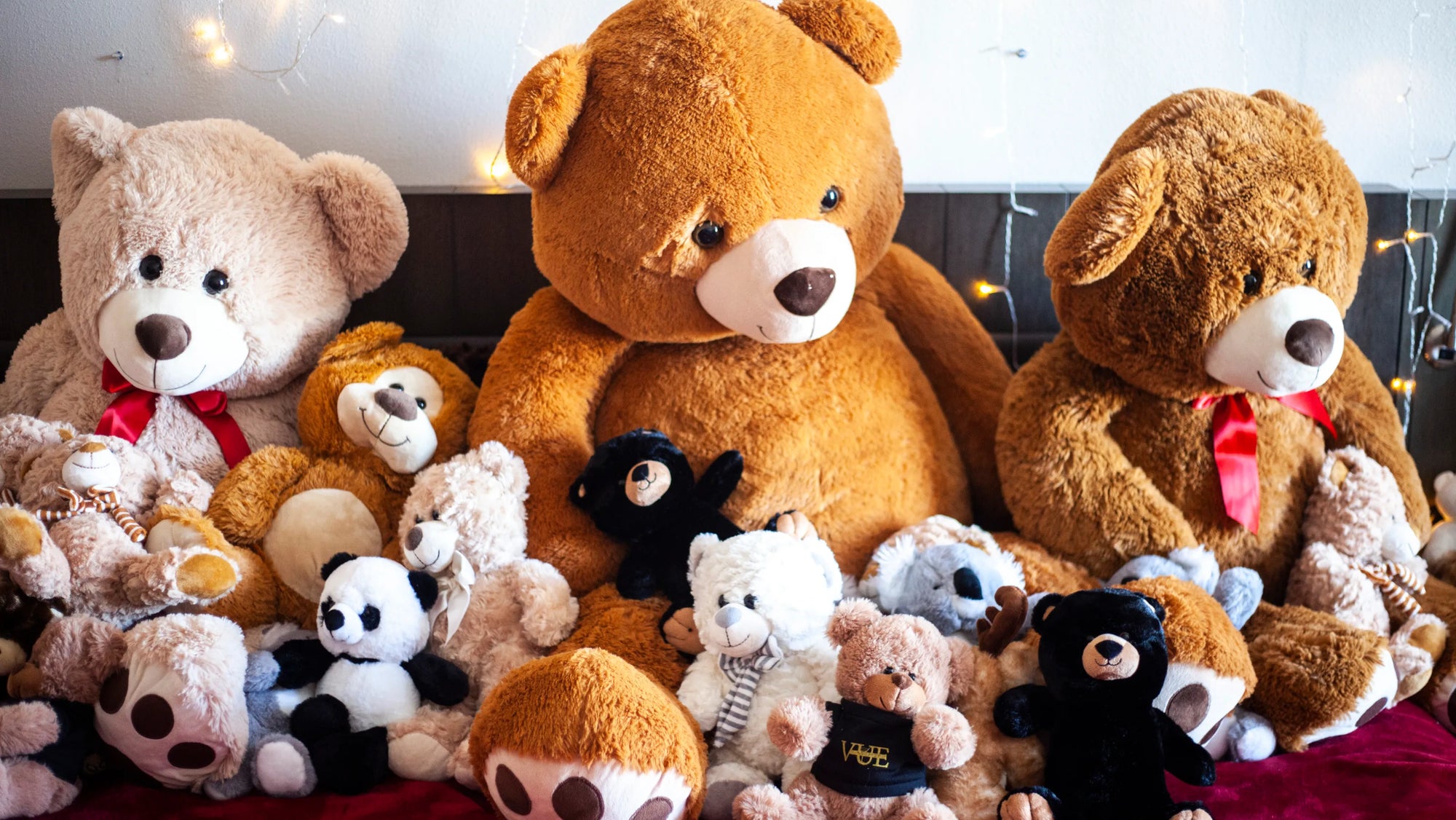 10 Famous Teddy Bears That Stole Our Hearts