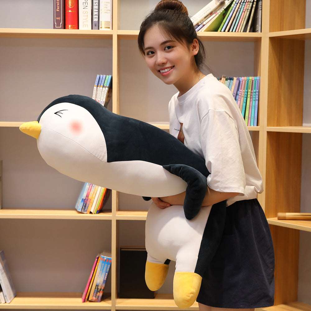 Kawaii Cozy Red-Cheeks Penguin Plushies Wakaii