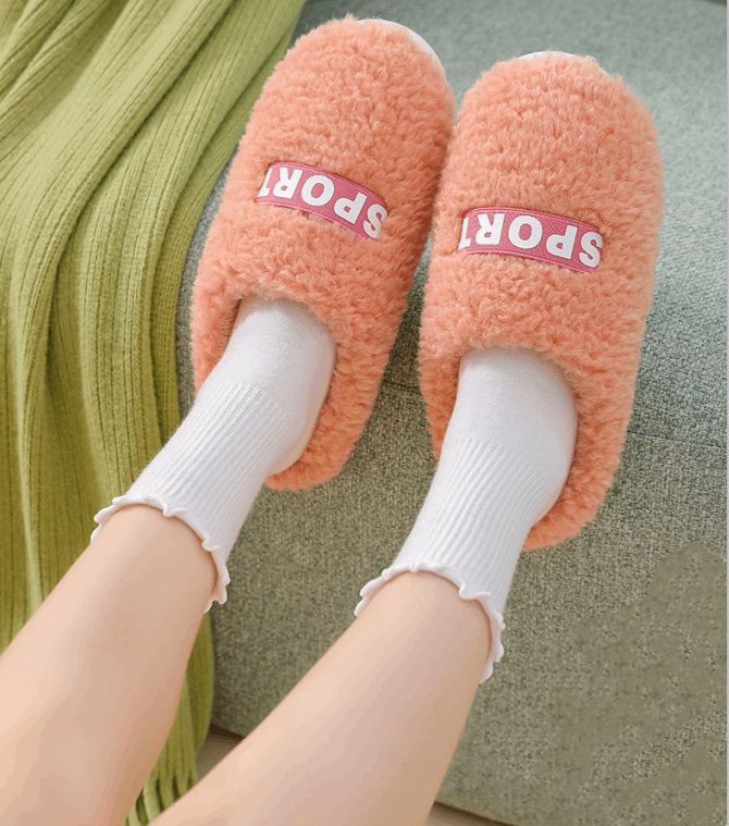 Fashion Warm Non-slip Thick-soled Couple Plush Slippers Wakaii