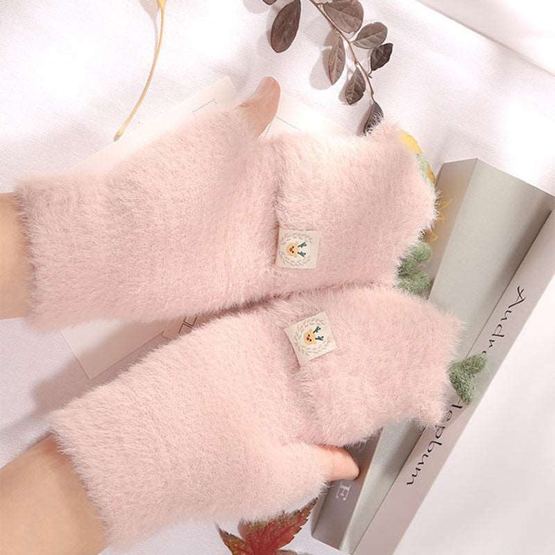 Kawaii Fluffy Bear Half Finger Gloves