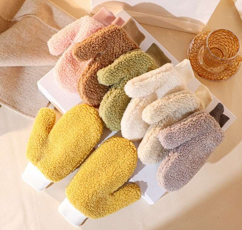 Kawaii Thick Rainbow Warmth Mittens
