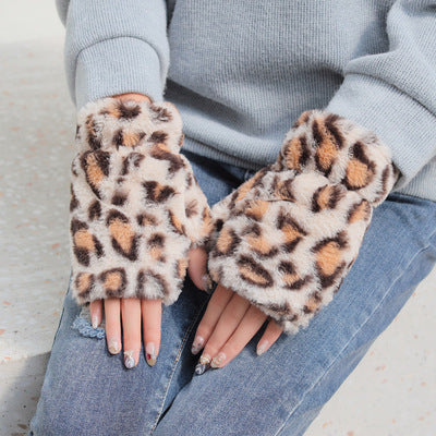 Soft Leopard Fingerless Gloves Wakaii